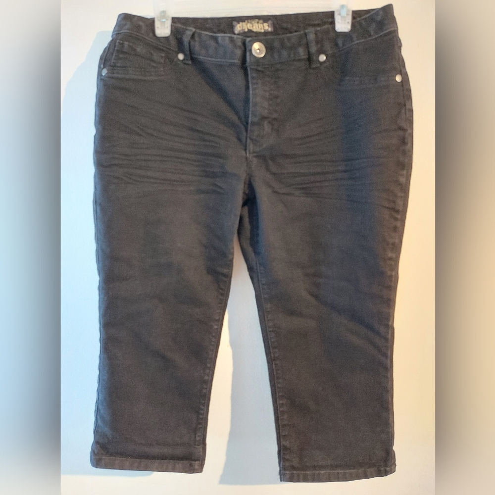 D.jeans black capris, size 14, GUC
